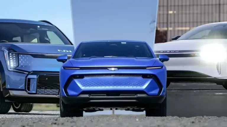Lineup of the best electric cars in 2025, featuring popular EV models with advanced design, long range, and fast charging options